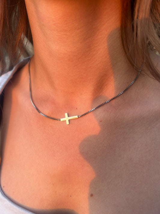💖 PureGrace™ Cross Necklace (Gold & Silver)