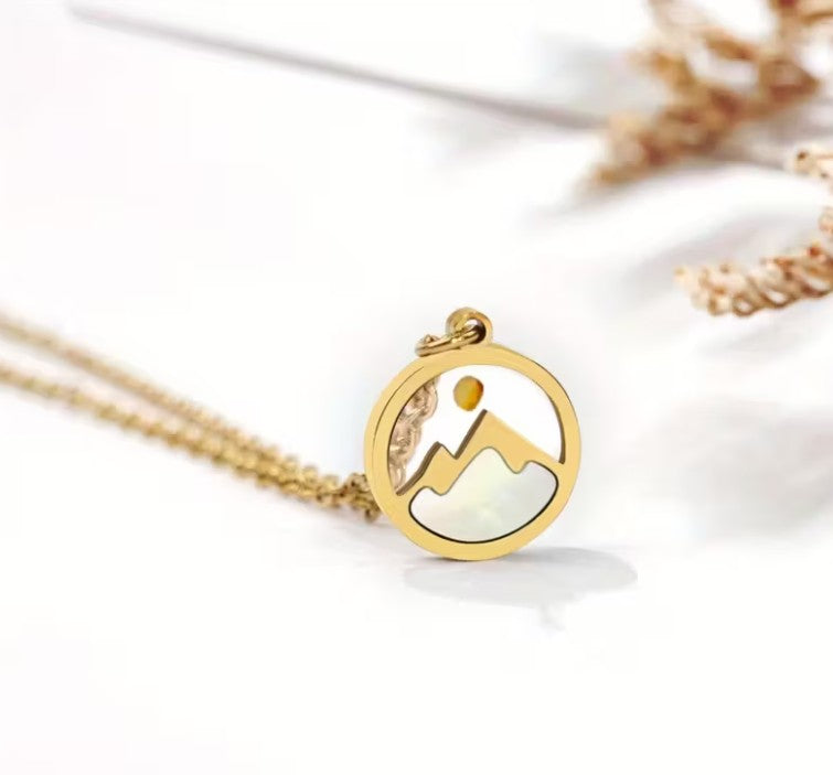 🌄 Mustard Seed Faith™ Mountain Necklace (Gold & Silver)